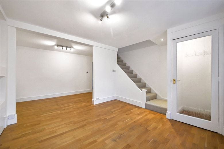 2 bedroom house, Trafalgar Street, Cambridge CB4
