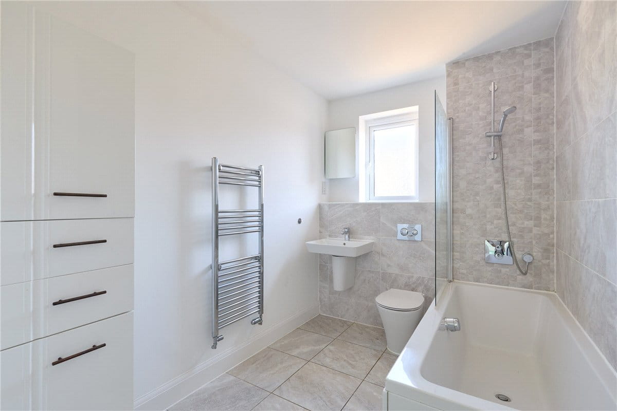 5 bedroom house, Britannia Road, Northstowe CB24 - Available