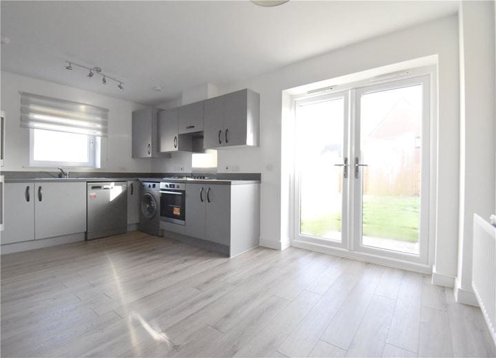 3 bedroom house, Warren Way, Northstowe CB24 - Let Agreed