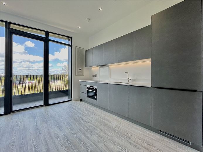 1 bedroom flat, Turing Way, Cambridge CB3