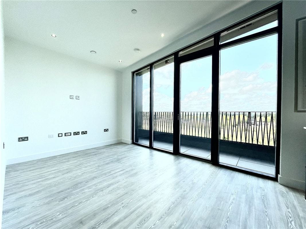1 bedroom flat, Turing Way, Cambridge CB3