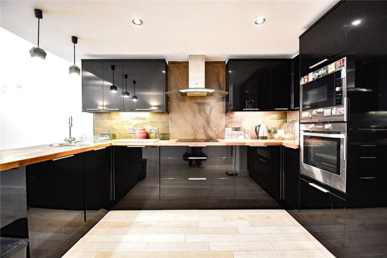 1 bedroom flat, Riverside Place, Cambridge CB5 - Let Agreed