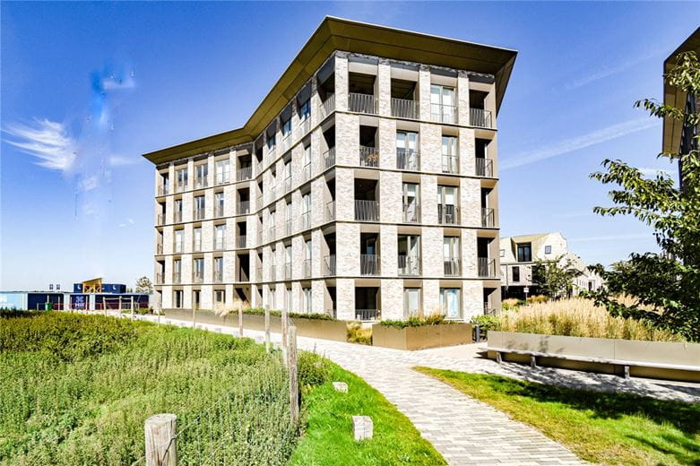 1 bedroom flat, The Oak Building, Rudduck Way CB3