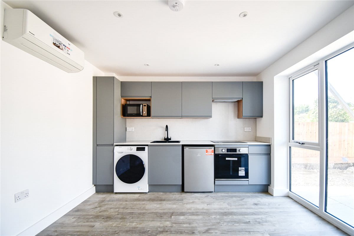 1 bedroom flat, Mowbray Road, Cambridge CB1 - Available