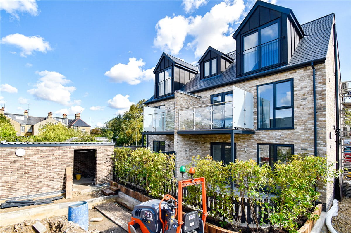 1 bedroom flat, Mowbray Road, Cambridge CB1 - Available