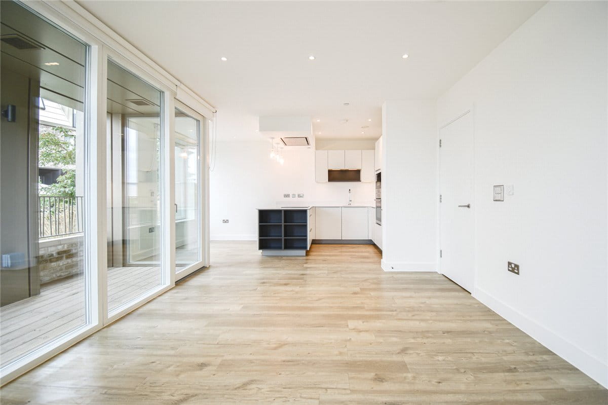 2 bedroom flat, The Oak Building, Rudduck Way CB3