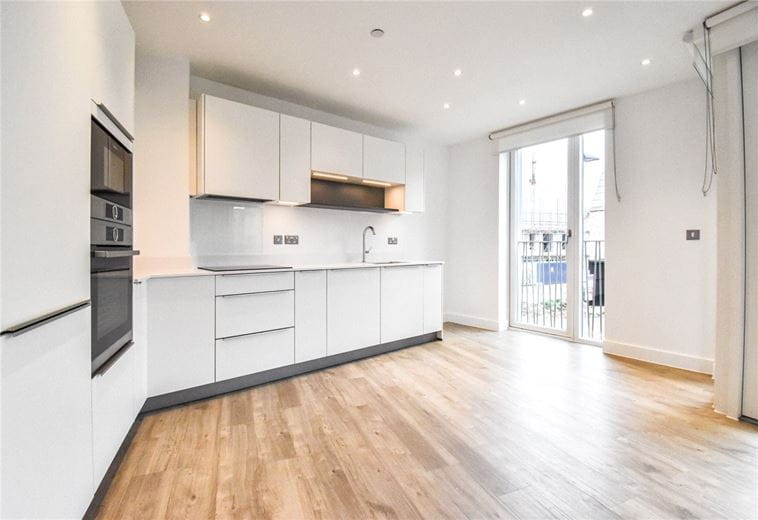 1 bedroom flat, The Oak Building, Rudduck Way CB3