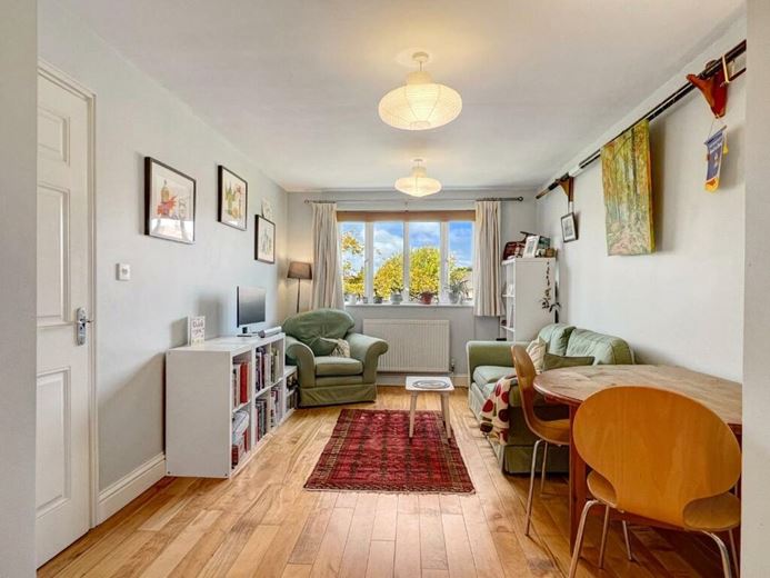 2 bedroom flat, Brookwood House, 226a Histon Road CB4 - Let Agreed