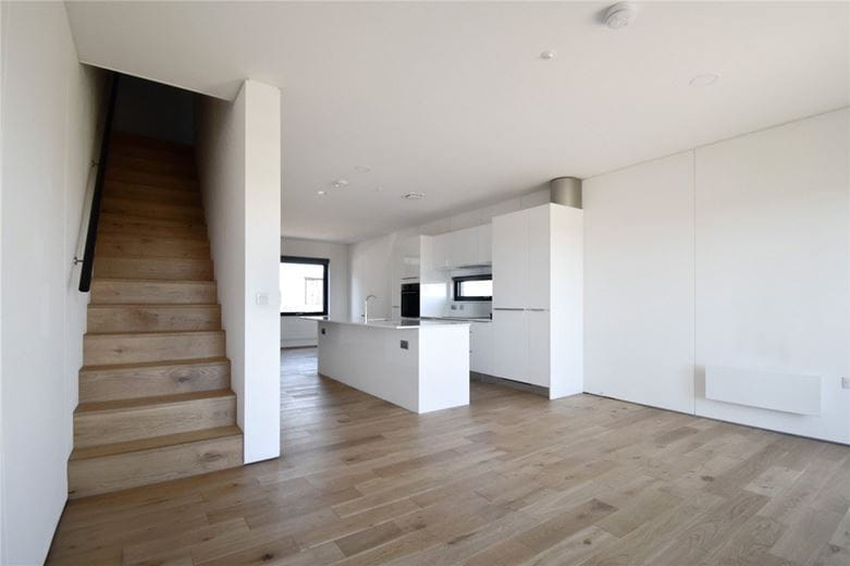 5 bedroom house, Lockhart Way, Northstowe CB24 - Available