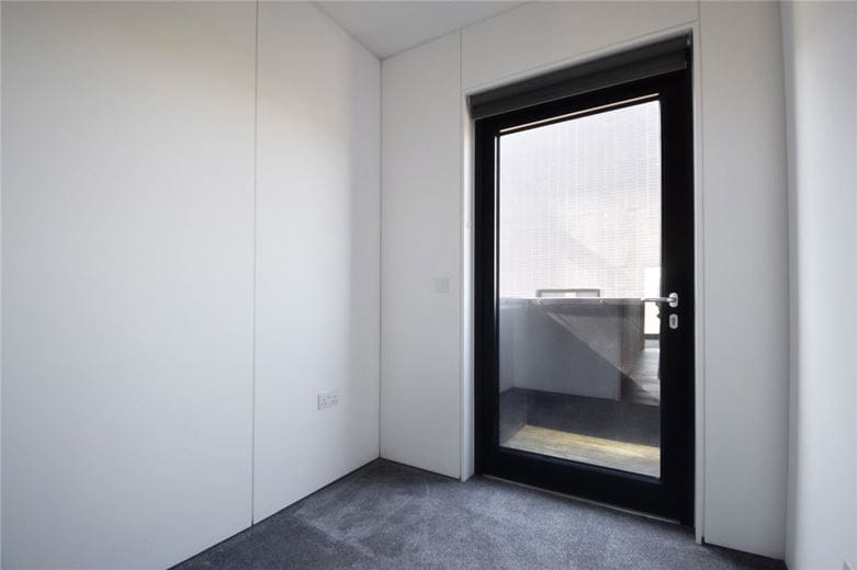 5 bedroom house, Lockhart Way, Northstowe CB24 - Available