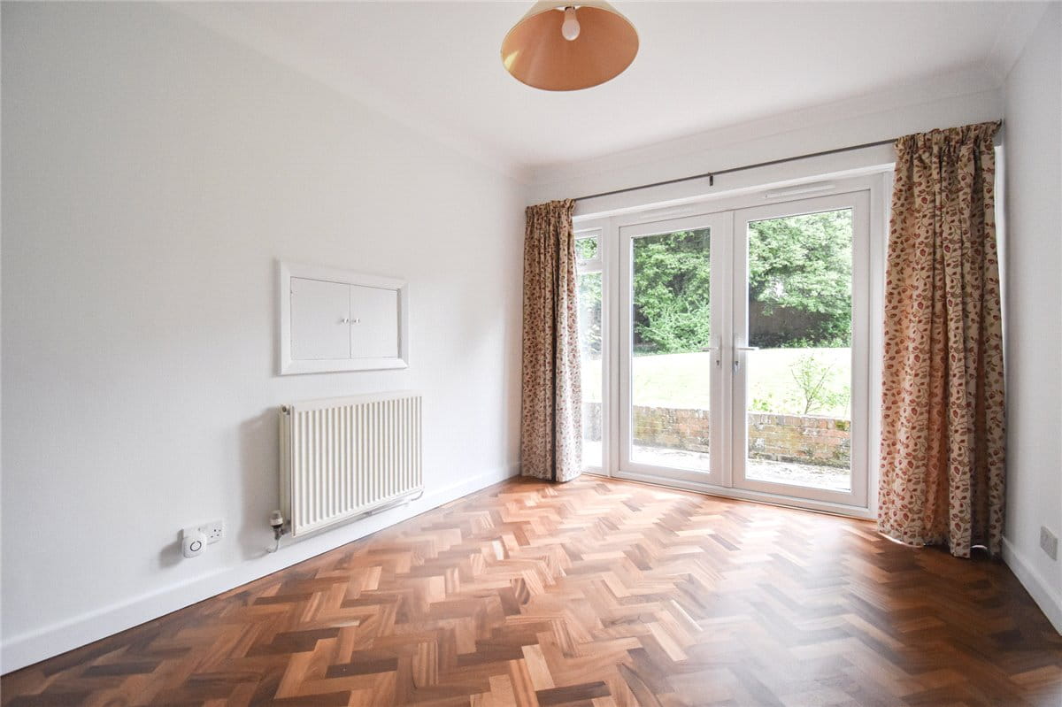 4 bedroom house, Spinney Drive, Great Shelford CB22 - Let Agreed