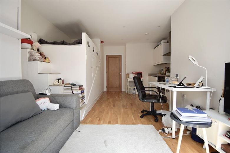 1 bedroom flat, Cambridge Place, Cambridge CB2