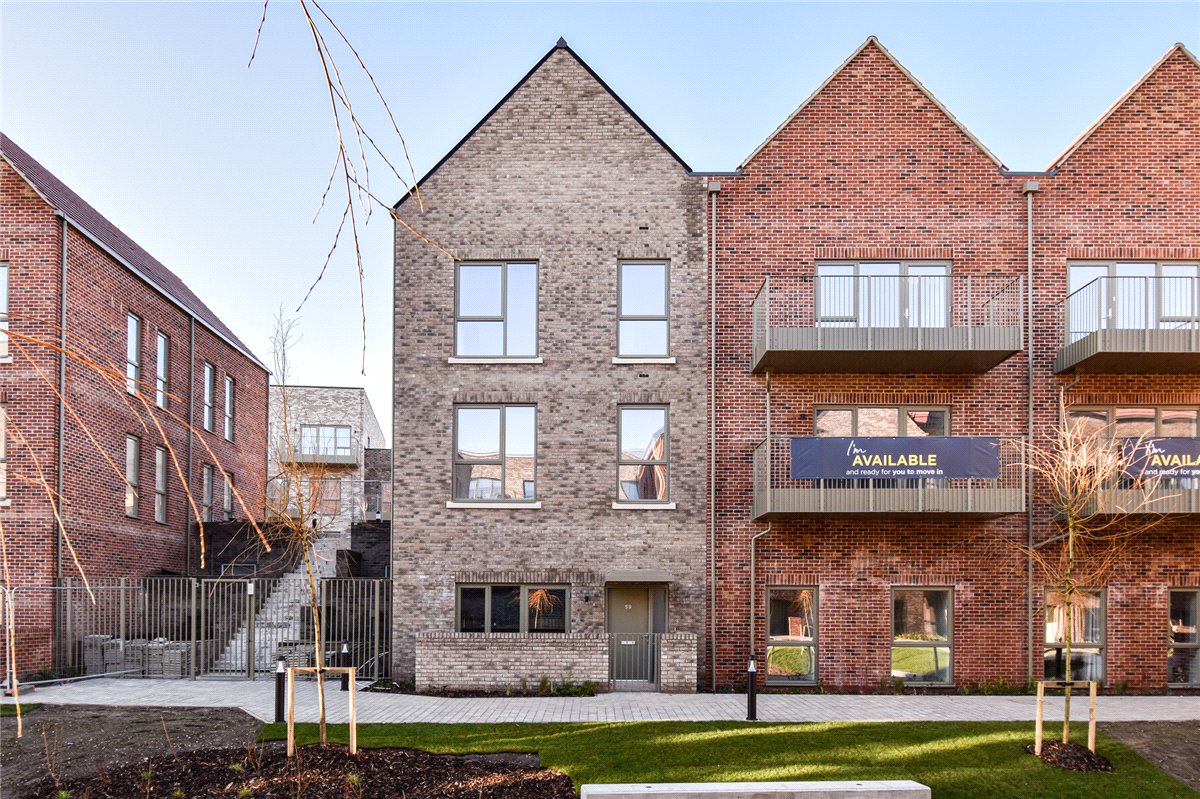 2 bedroom flat, Bragg Way, Cambridge CB5 - Let Agreed
