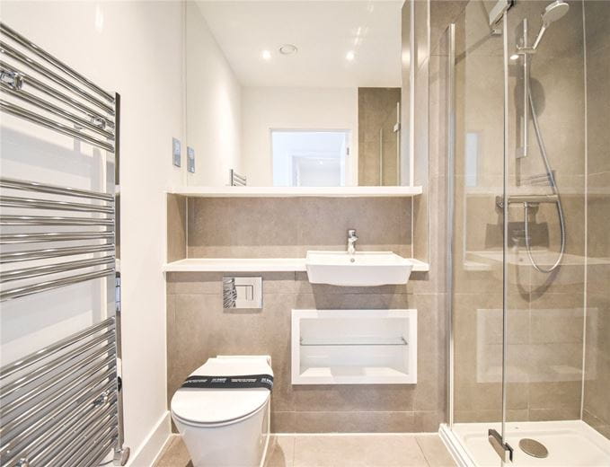 2 bedroom flat, Marleigh Avenue, Cambridge CB5 - Available