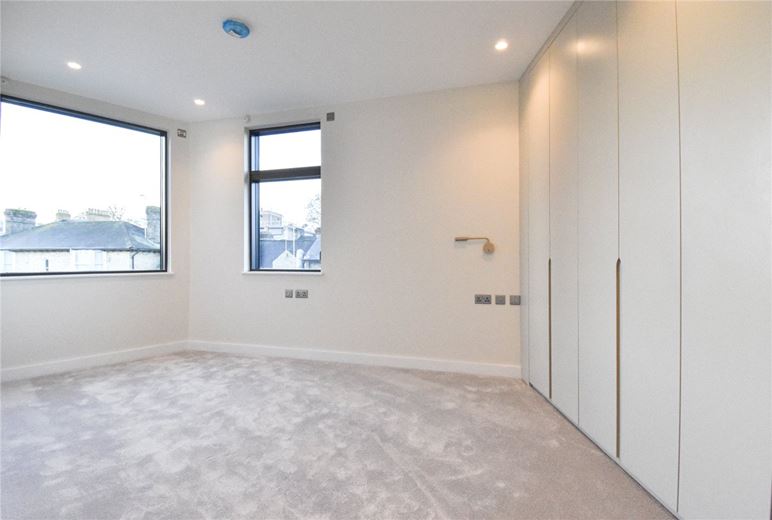 2 bedroom flat, Hamied Mansions, 14-17 Regent Terrace CB2