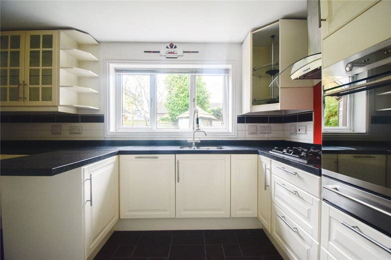 4 bedroom house, Moore Close, Cambridge CB4 - Available