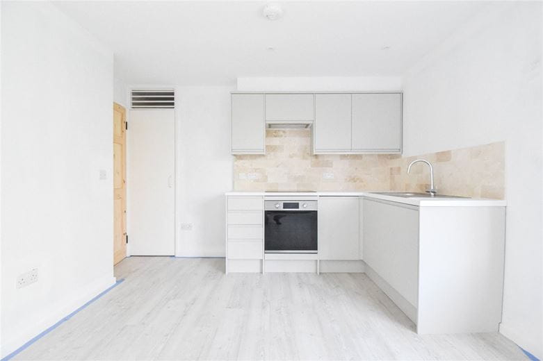 2 bedroom flat, Gilbert Close, Cambridge CB4 - Available