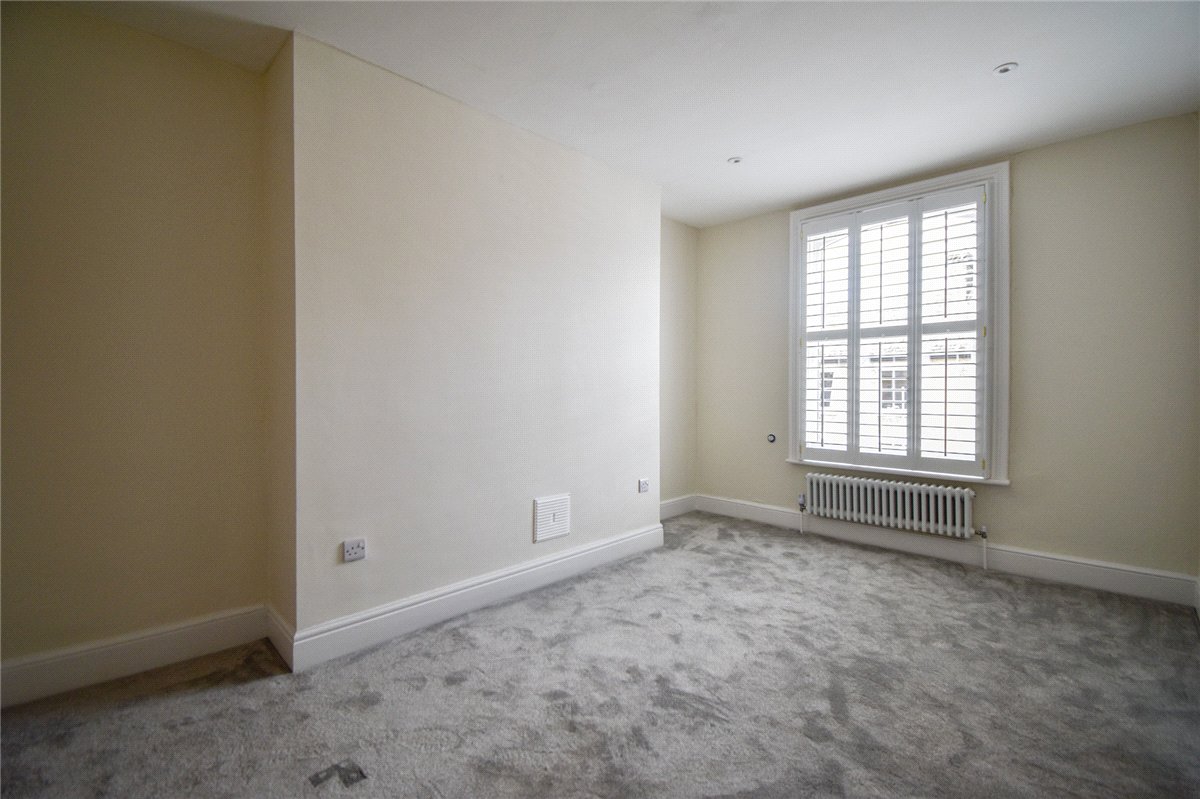3 bedroom flat, Bateman Street, Cambridge CB2 - Available