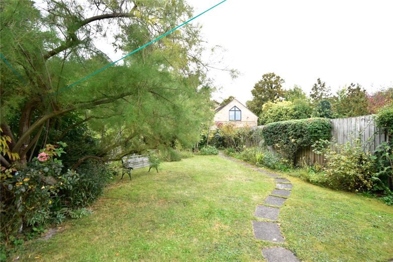 3 bedroom house, Neville Road, Cambridge CB1 - Available