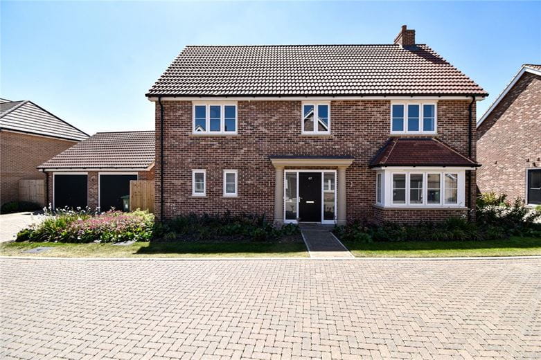 5 bedroom house, Howells Way, Hardwick CB23 - Available