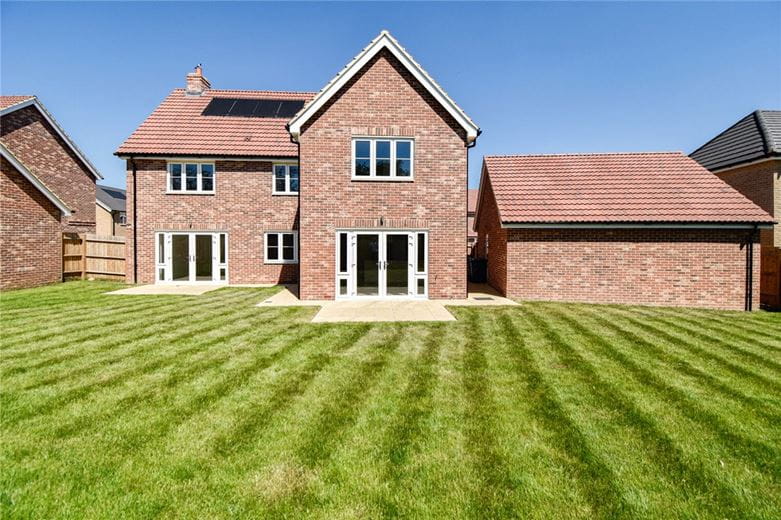 5 bedroom house, Howells Way, Hardwick CB23 - Available
