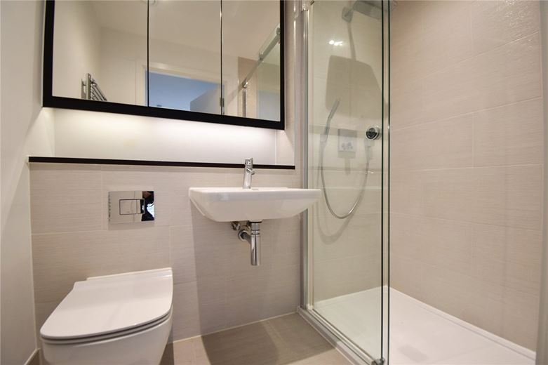 3 bedroom flat, Scholars Court, Harrison Drive CB2