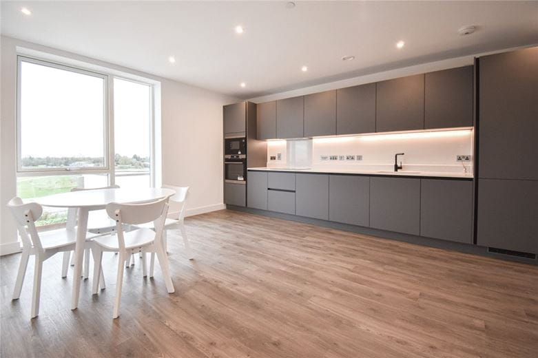 2 bedroom flat, Eddington Avenue, Eddington CB3 - Let Agreed