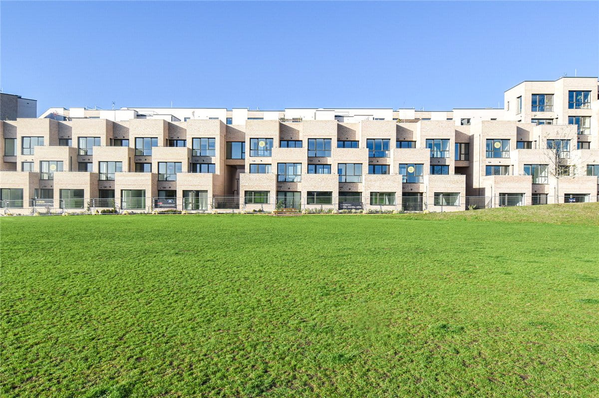 2 bedroom flat, Eddington Avenue, Eddington CB3 - Let Agreed