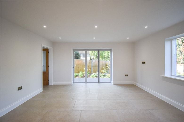 4 bedroom house, 5 Evelyns Orchard, Lower Road CB7 - Available