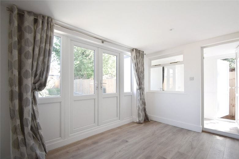 2 bedroom house, Barnwell Road, Cambridge CB5 - Available