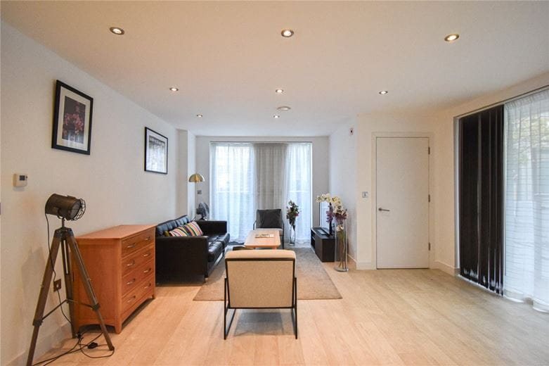 2 bedroom flat, Great Northern Road, Cambridge CB1 - Available