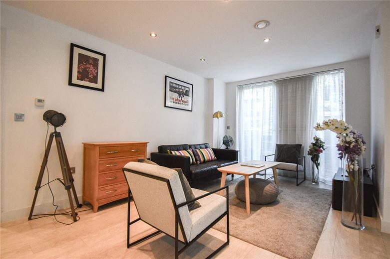 2 bedroom flat, Great Northern Road, Cambridge CB1 - Available