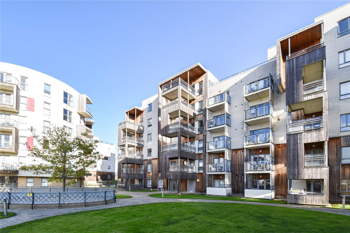 2 bedroom flat, Glenalmond Avenue, Cambridge CB2 - Let Agreed