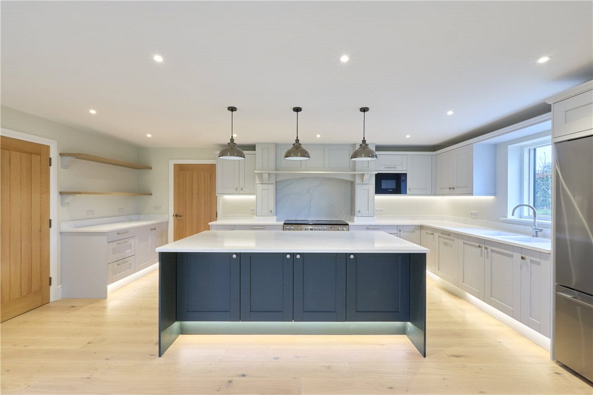 4 bedroom house, Water End, Wrestlingworth SG19 - Available