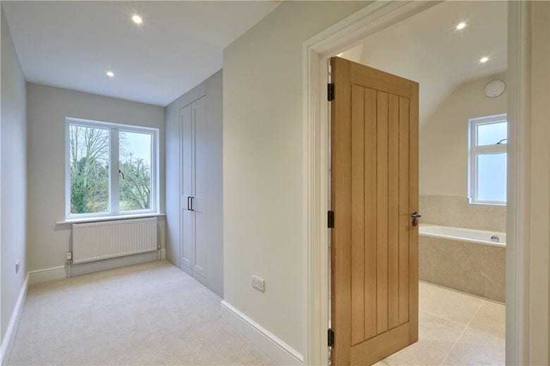 4 bedroom house, Water End, Wrestlingworth SG19 - Available