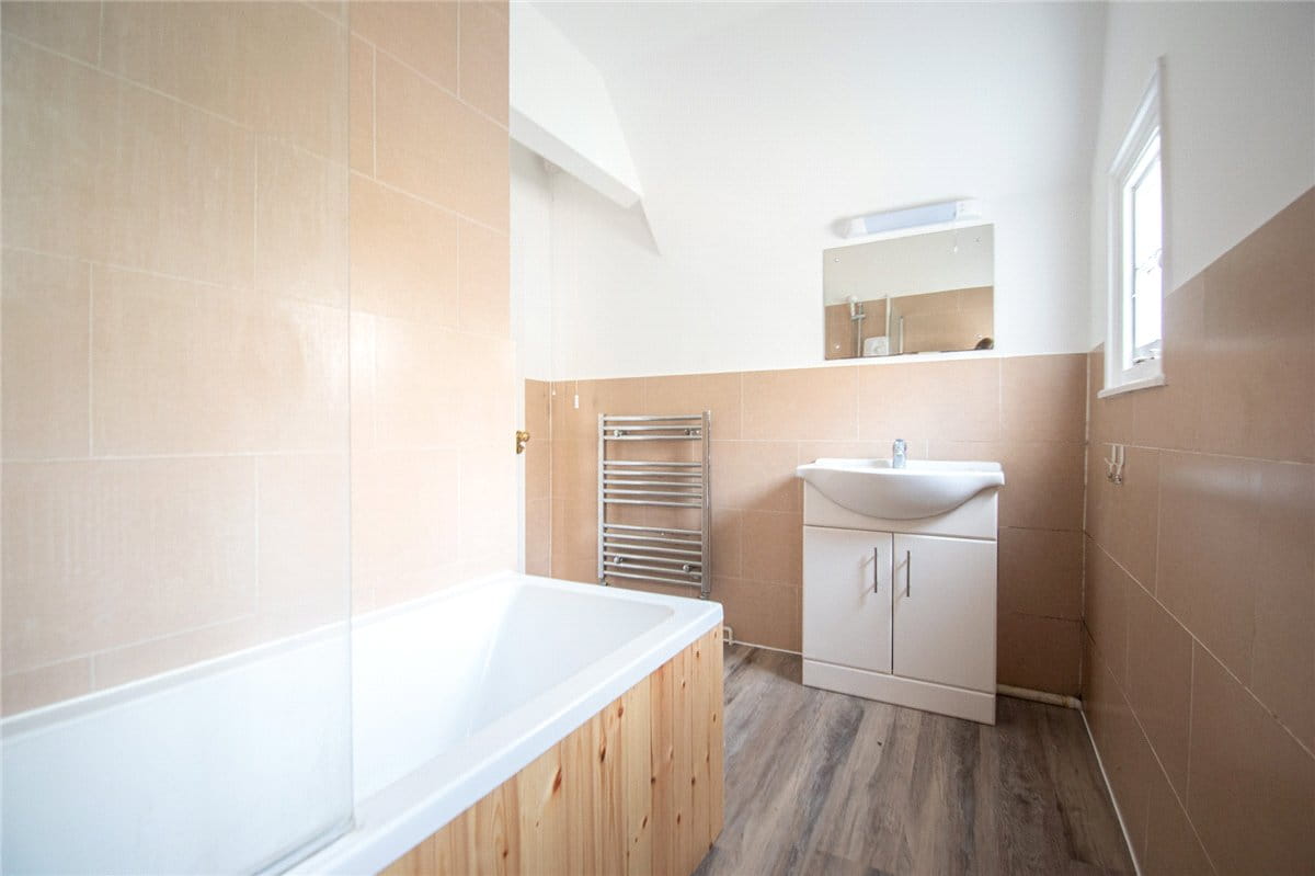 4 bedroom house, Gog Magog Hills Estate, Babraham CB22 - Available