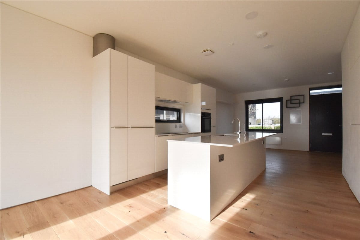 3 bedroom house, Lockhart Way, Northstowe CB24 - Let Agreed