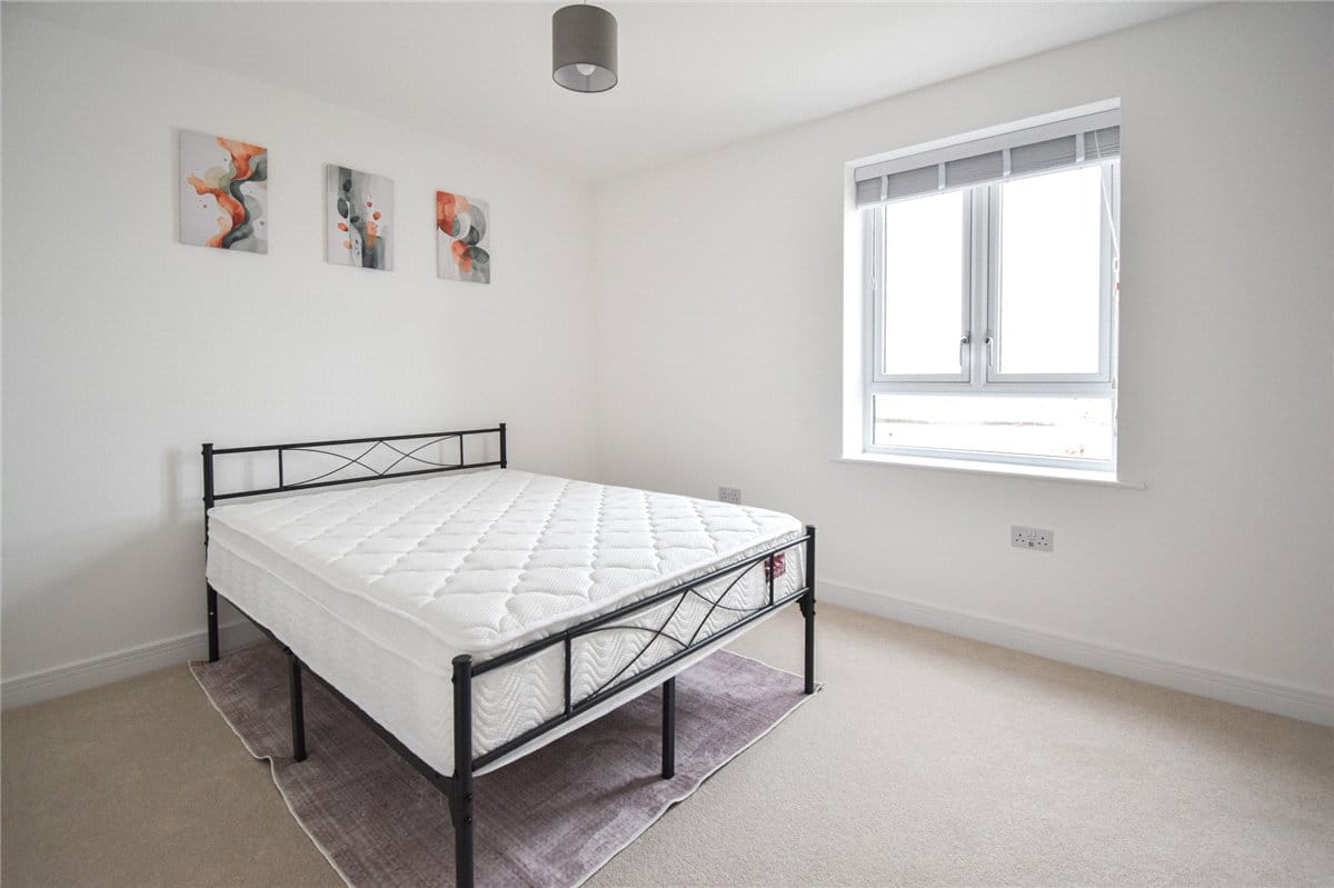 1 bedroom flat, Saffron Way, Cambridge CB1 - Available