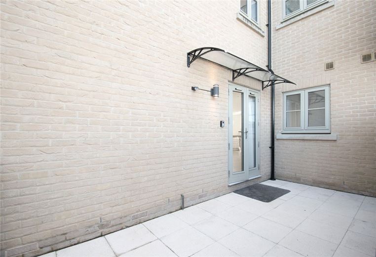 1 bedroom flat, Windsor Gate, Coldhams Lane CB1 - Available