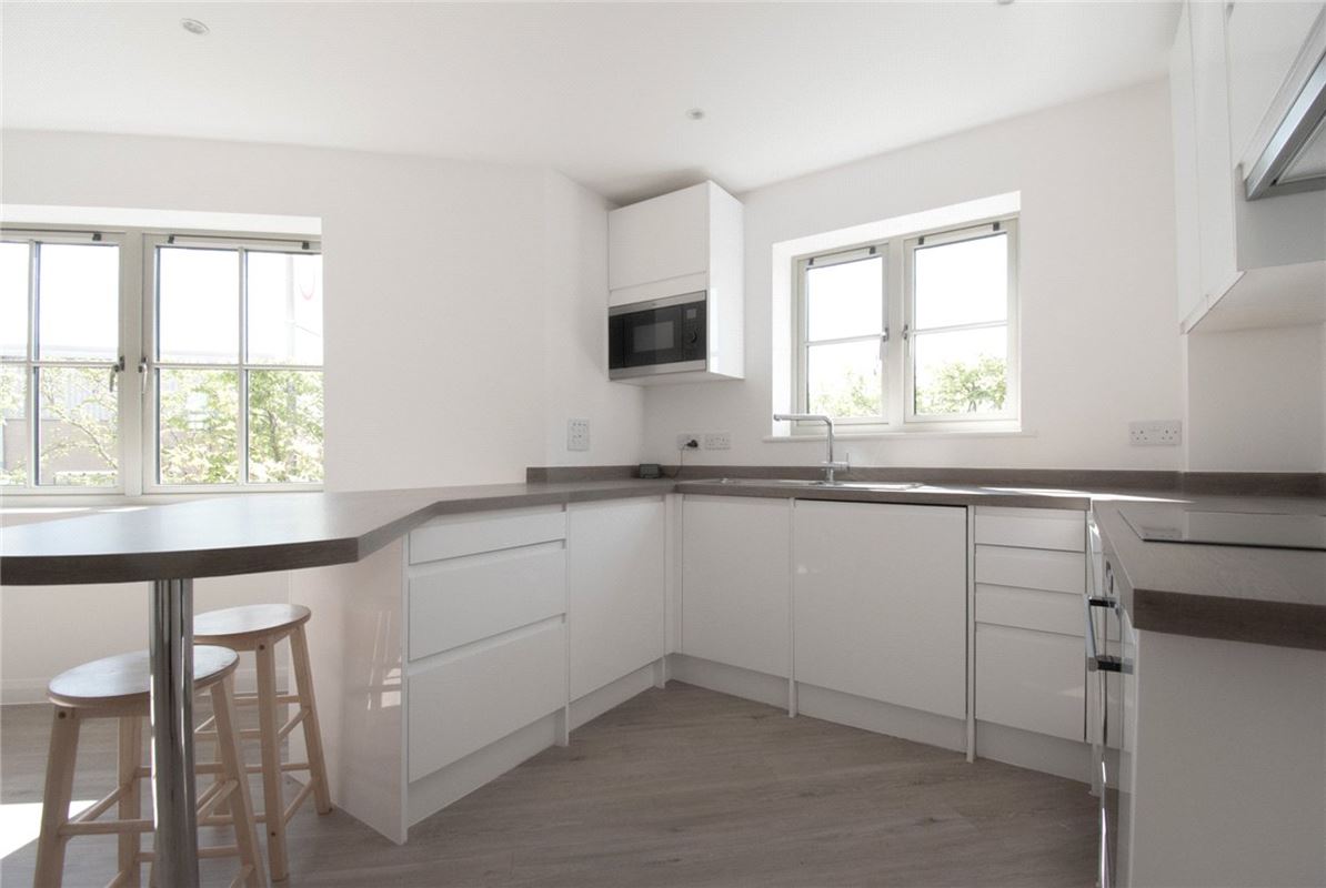 1 bedroom flat, Windsor Gate, Coldhams Lane CB1 - Available