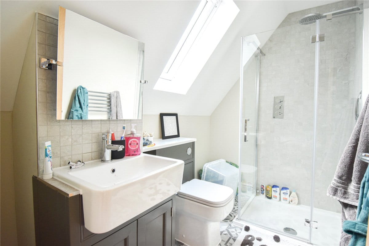 4 bedroom house, Constable Place, East Street CB10 - Available