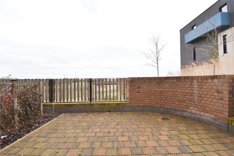 3 bedroom house, Lockhart Way, Northstowe CB24 - Available