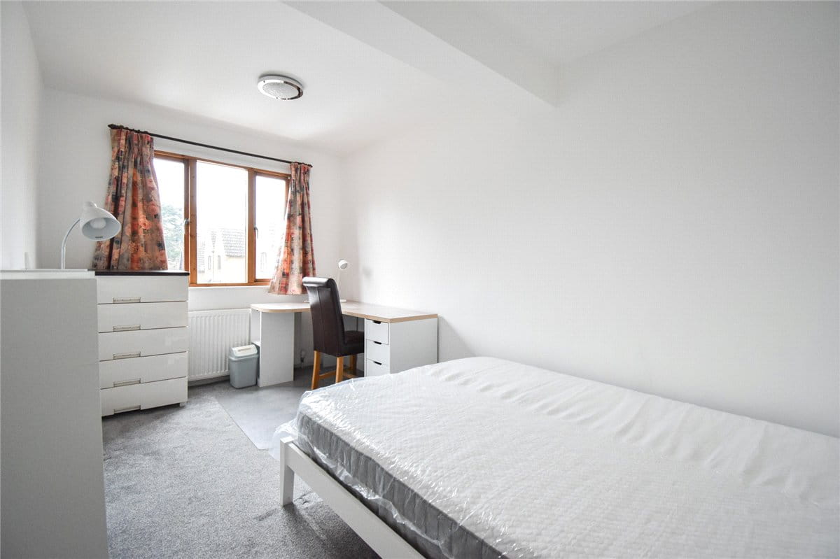 4 bedroom house, Elsworth Place, Cambridge CB2 - Available