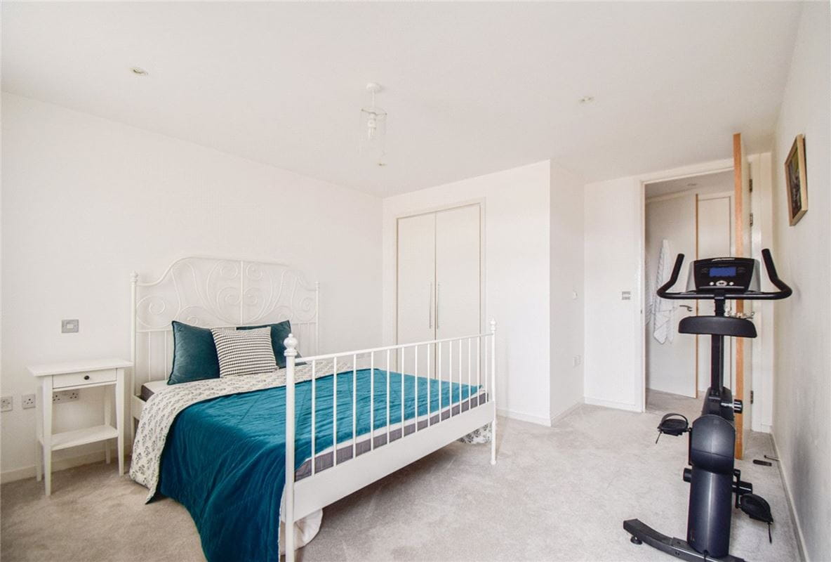 1 bedroom flat, The Belvedere, Homerton Street CB2 - Available