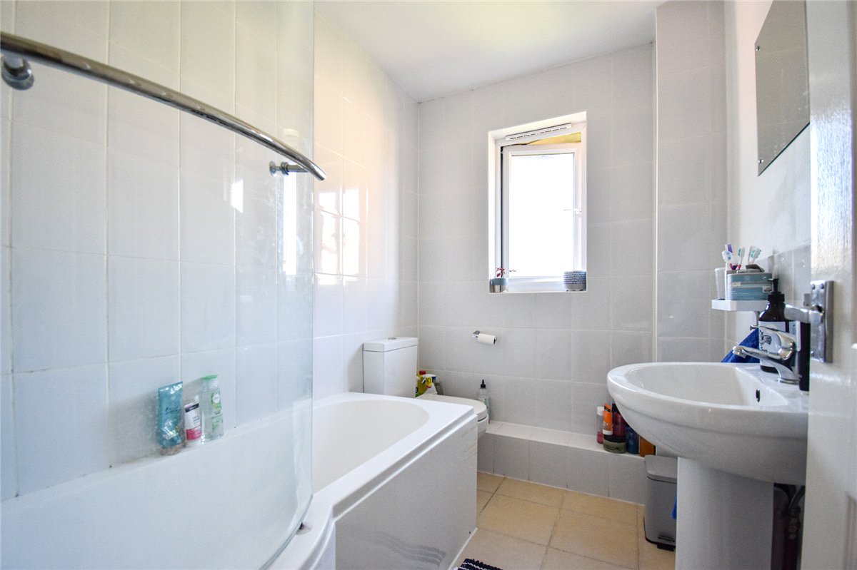 2 bedroom house, William Smith Close, Cambridge CB1 - Available