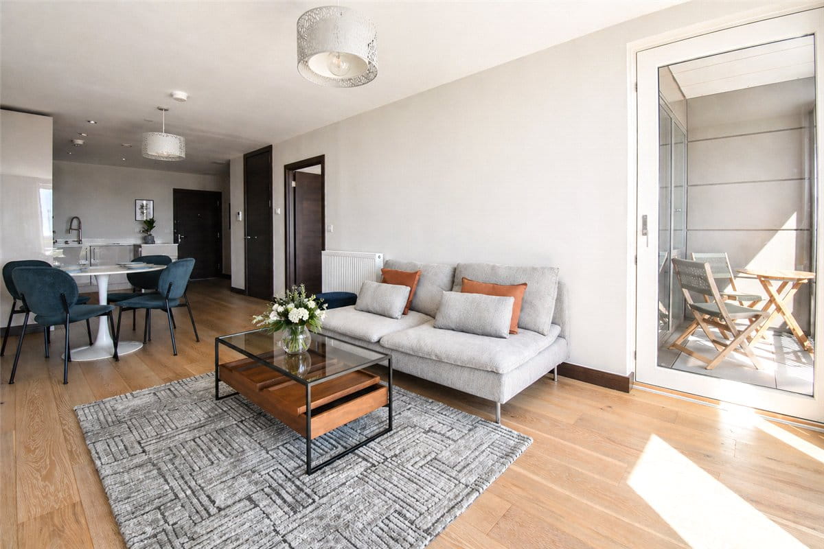 1 bedroom flat, Station Square, Cambridge CB1 - Available