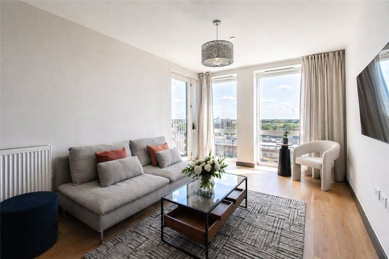 1 bedroom flat, Station Square, Cambridge CB1 - Available