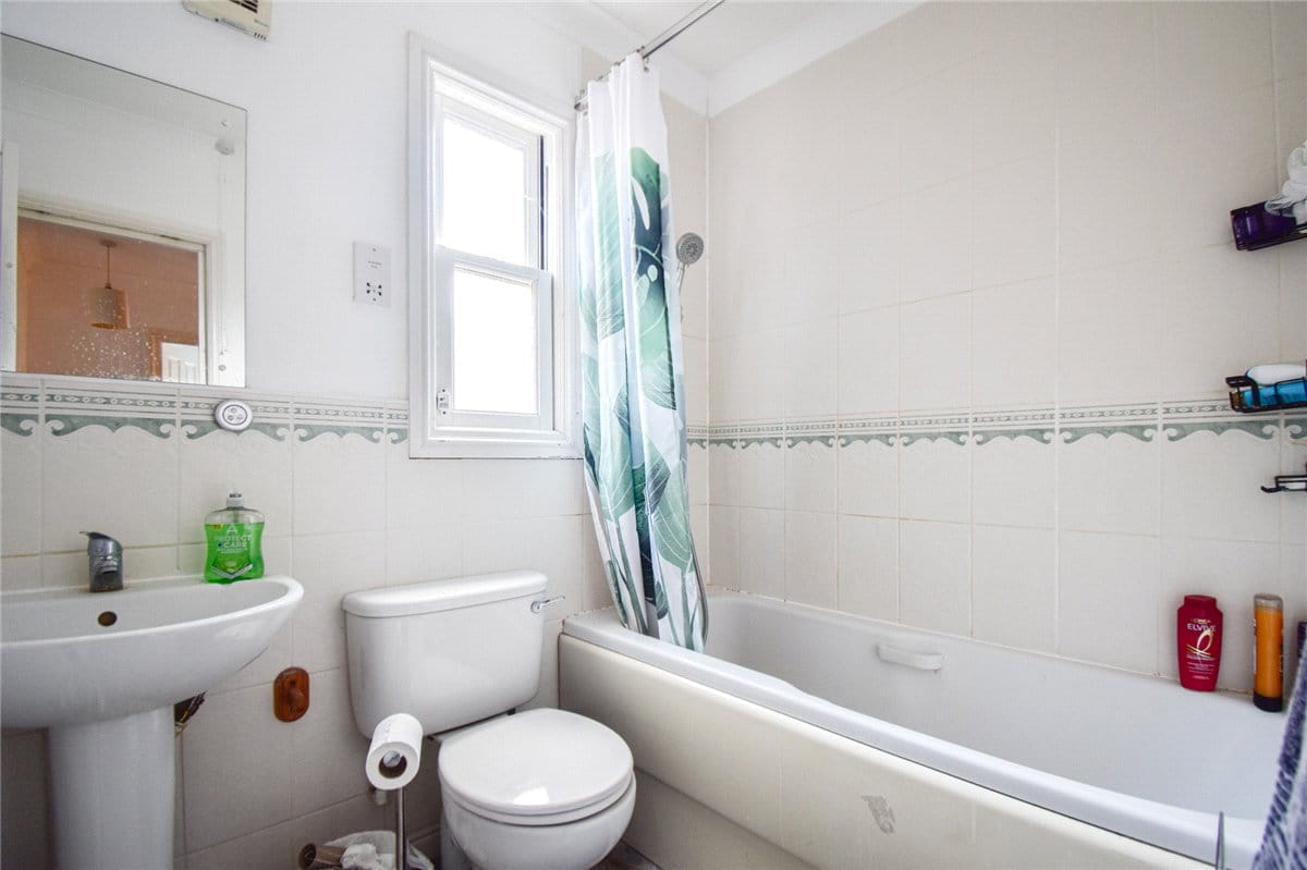 4 bedroom house, Ravensworth Gardens, Cambridge CB1