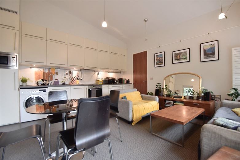 1 bedroom flat, Clare Road, Cambridge CB3