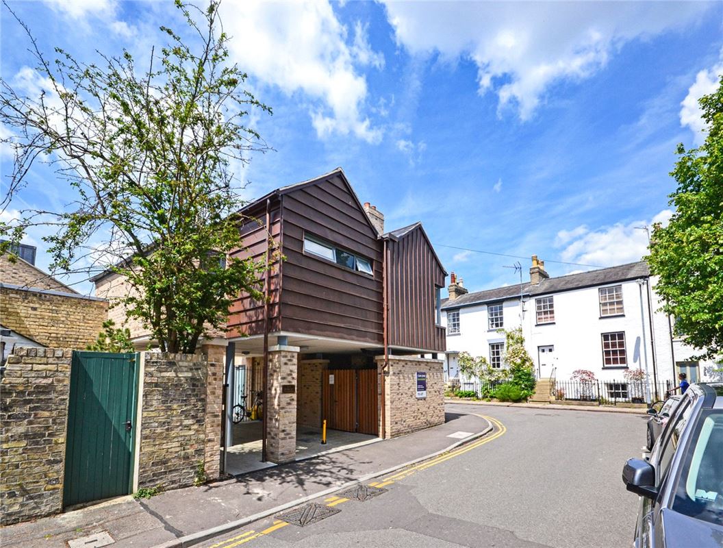 1 bedroom flat, Warkworth Street, Cambridge CB1